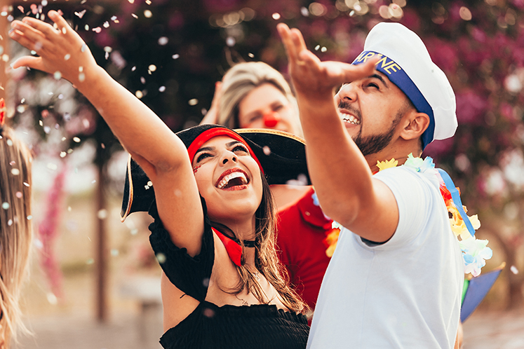 Carnaval é alegria compartilhada: valorize quem faz a festa acontecer!