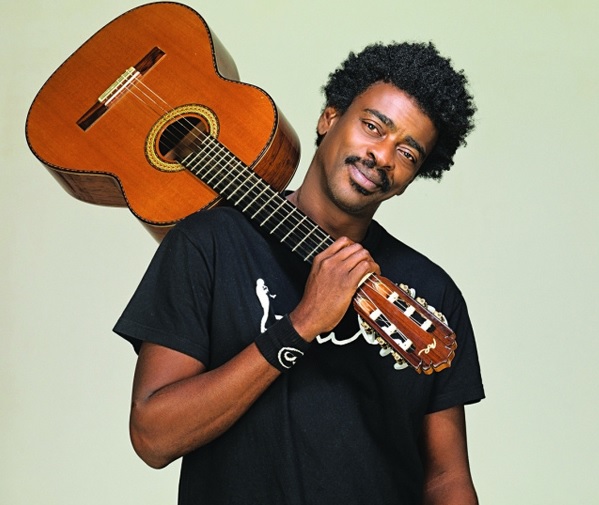 Seu Jorge completa 55 anos e “Burguesinha” foi destaque no estudo do Ecad 