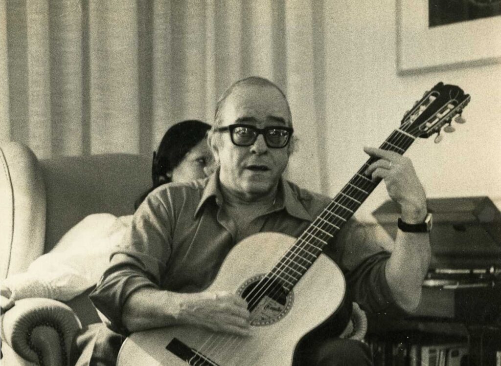 Ecad homenageia Vinicius de Moraes com ranking das músicas mais tocadas 