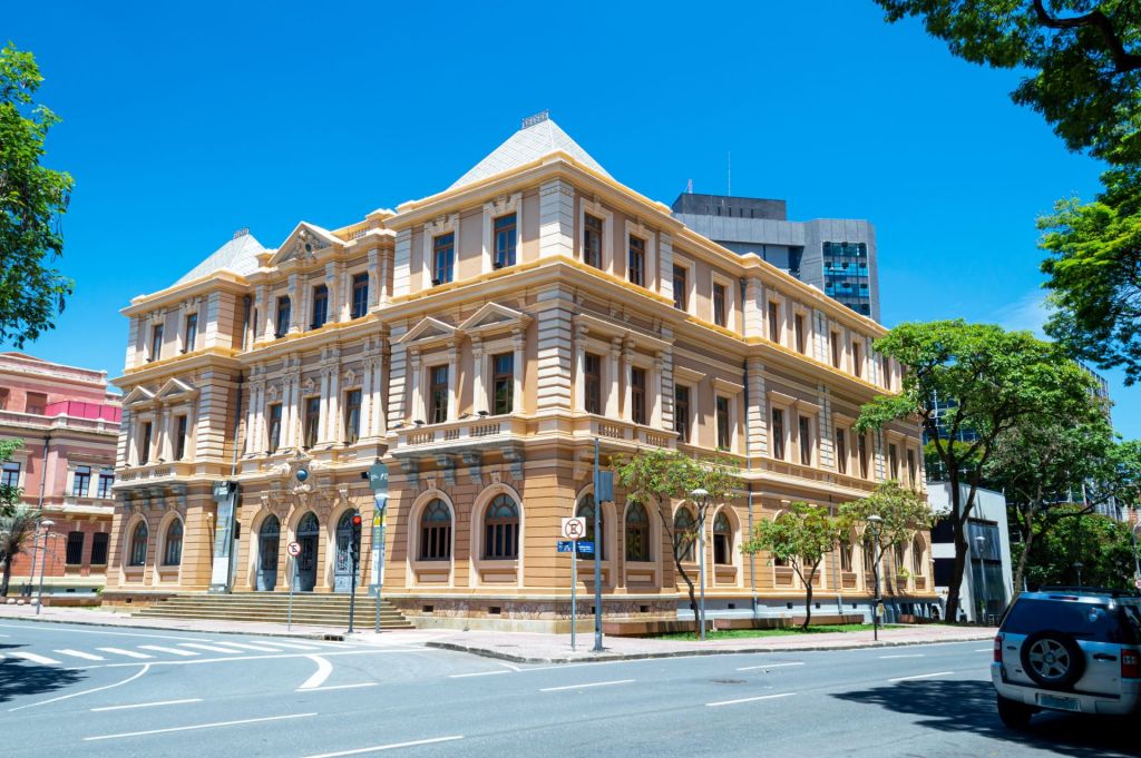 Minas Gerais celebra seu aniversário em dezembro e dados do Ecad revelam a força da música no estado