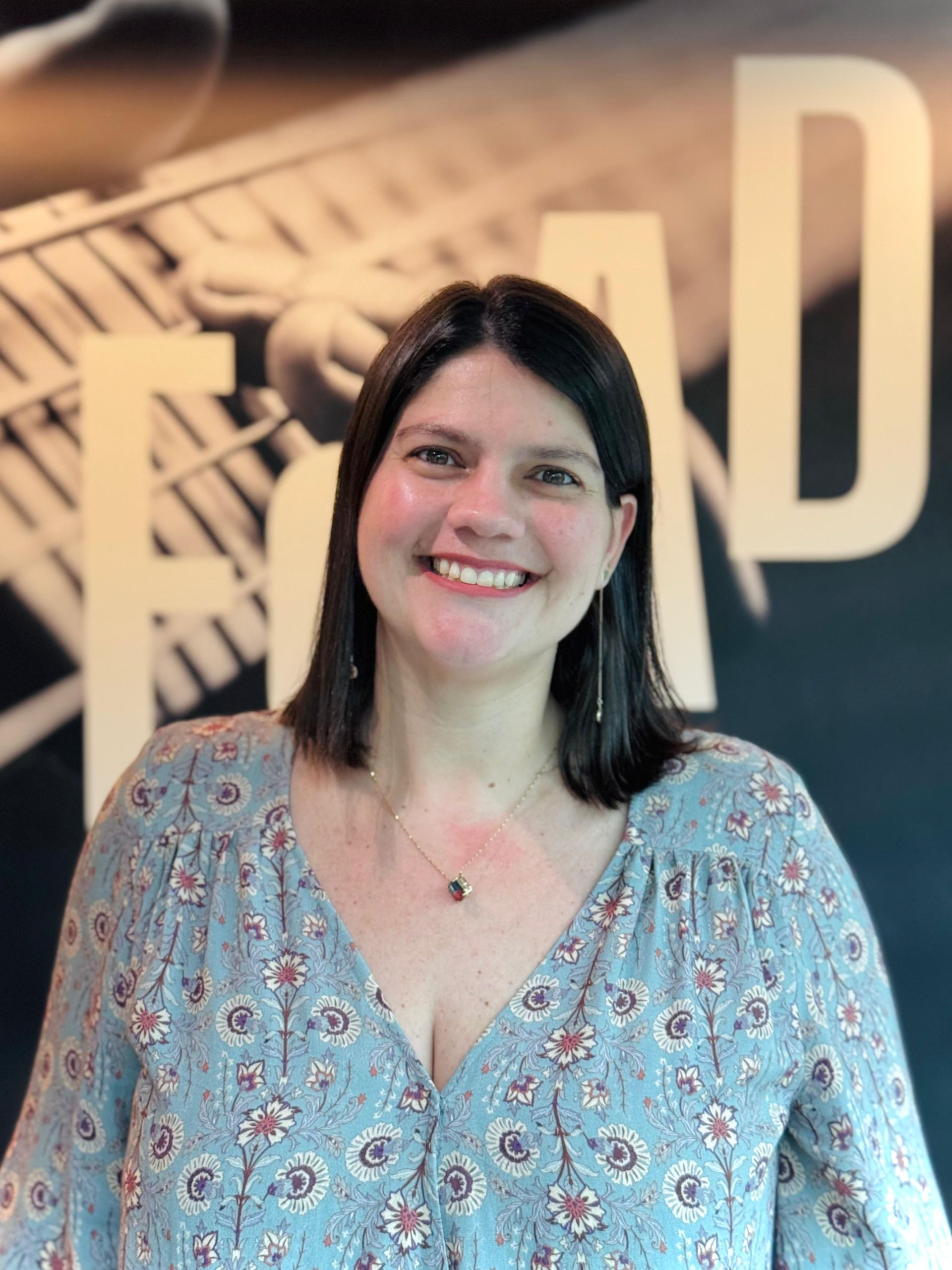 Paula Novo, do Ecad, é reconhecida como Comunicadora do Ano pela Aberje