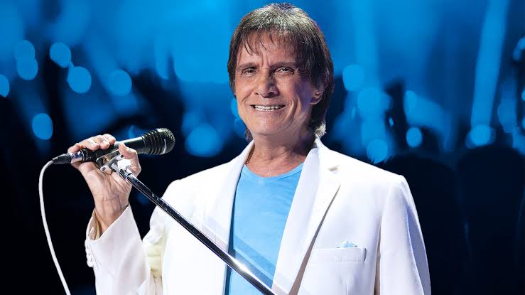 Roberto Carlos completa 85 anos com “É preciso saber viver” liderando execuções de suas obras